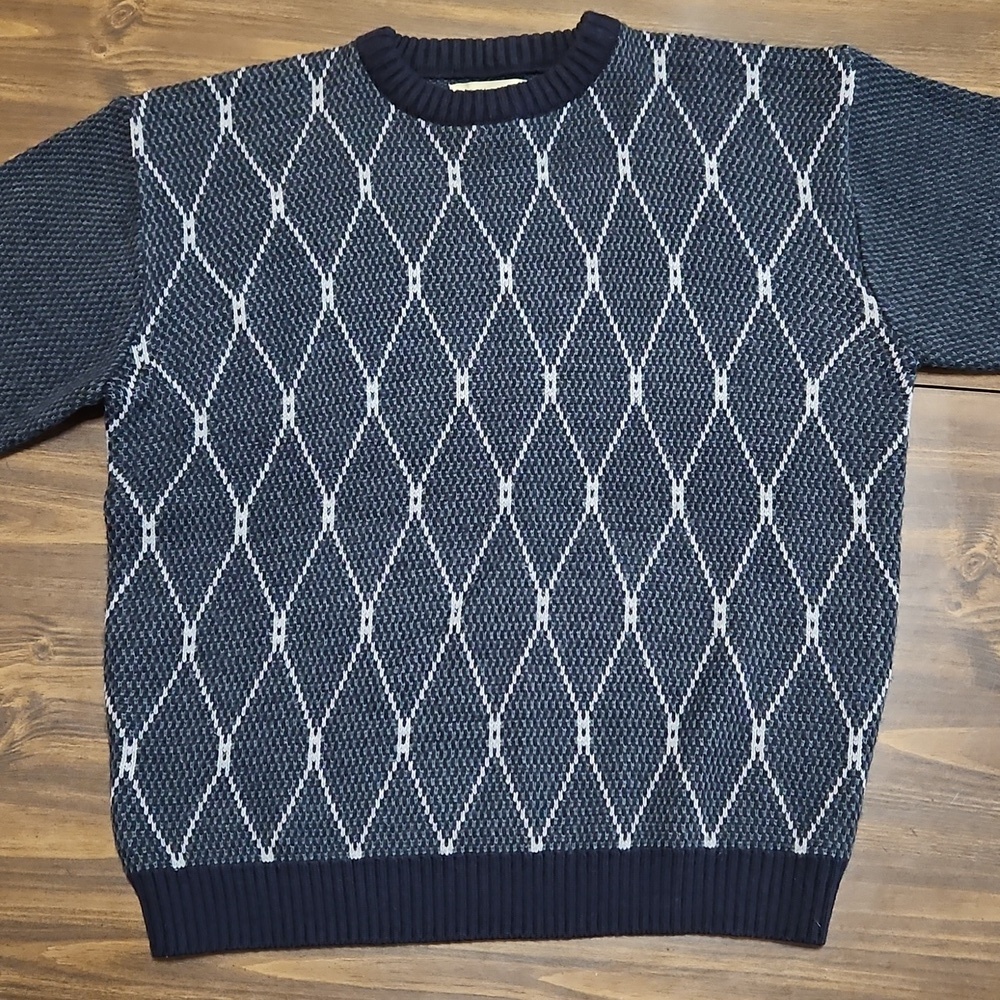 Vintage Diamond Pattern Sweater - Picture 1 of 12